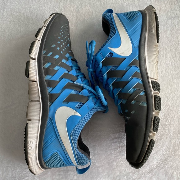 nike free trainer 5.0 v4